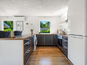 Holiday Home Lillebror - 7km from the sea by Interhome