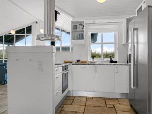 Holiday Home Alde - 150m from the sea by Interhome