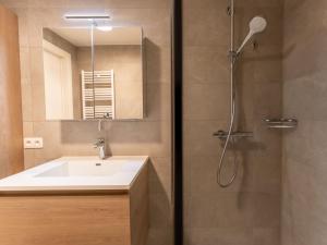 Apartment C-Dream I with lateral seaview by Interhome