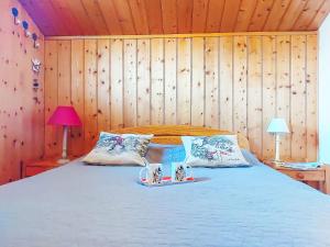 Holiday Home Les Chalets de La Combe by Interhome