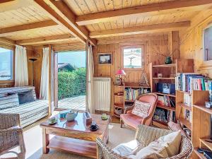 Holiday Home Les Chalets de La Combe by Interhome