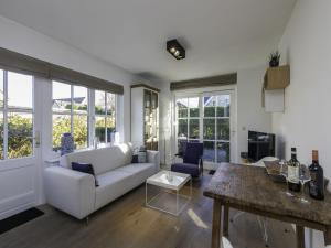 Apartment Borné by Interhome