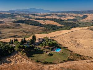 Apartment Torrenieri by Interhome