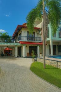 Rayyan Villa