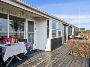 Holiday Home Wrage - from the sea by Interhome