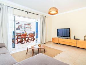 Apartment Mediterrâneo by Interhome