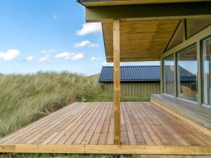 Holiday Home Myrna - 250m from the sea by Interhome