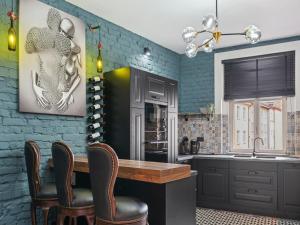 Apartment Carlsbad Suites-1 by Interhome