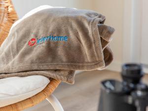 Holiday Home Beach House de Zandput by Interhome