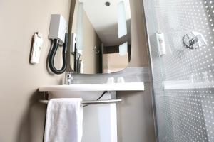 Hotels ibis Nice Centre Notre Dame : photos des chambres