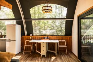 Sunken Escapes Glamping Unit 5