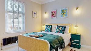 Beautifully Restored 3 Bed Victorian House