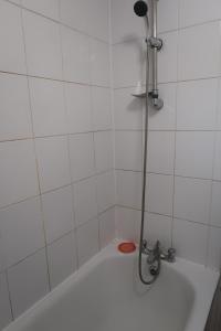 Cheap Private Room In Stoke Newington