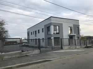 Silver Residence Caracal