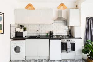 1 Bedroom Apartment - Dale Street