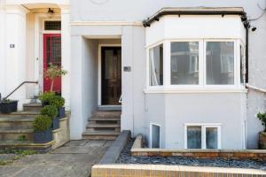 1 Bedroom Apartment - Dale Street