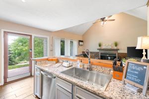 Cozy getaway with heated floors