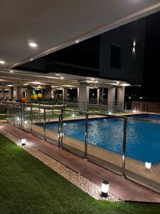 The Charming Place - شقة عائلية فاخرة في الخبر بثلاث غرف نوم