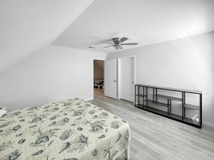 Gorgeous Home, sleeps 24