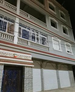 Appt F4 equipé au rez de chaussé dun immeuble privé