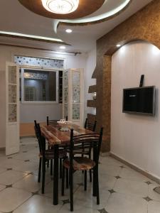 Appt F4 equipé au rez de chaussé dun immeuble privé