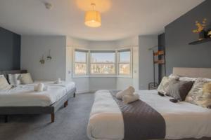 The Old Stein House Sleeps 10 Free Parking