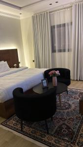 استديو انيق