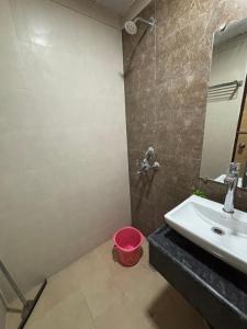 Premium Studio Apartment near Gaur City Mall, Noida Extension