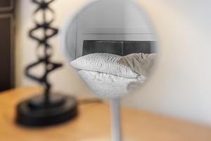 Stylish 2-Bedroom Apartment in Leeds LS12, Perfect for Contractors & Extended Stays-F&K Property