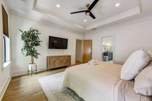 Large 4BR l 4BA Near Mercedes Benz & The Ga Congress