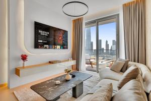 Brand New Luxury 2BR At Vida Dubai Mall