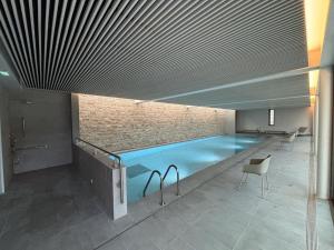 ROUZIC t4 Trebeurden piscine et vue mer