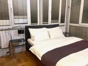 Apartment With a View and the Free Parking