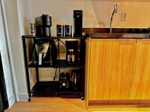 Studio em Moema, próximo ao aeroporto de Congonhas com um quarto