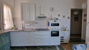 House Orilia in the green and by the sea