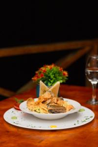 Baja Montañita Beach Resort