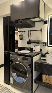 استديو انيق في حي الملقا Luxury Studio