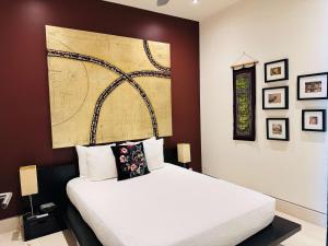 3-Bedroom Condo in the romantic zone