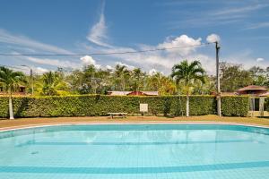 Moderna cabaña en Viterbo con Aire AC y Piscina