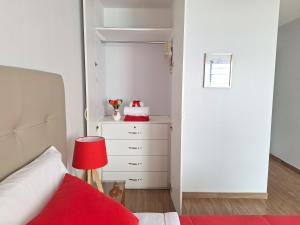 Modern 1-Bedroom Apartment with WiFi in Miraflores