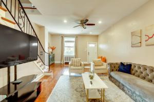 Private Backyard Jawn! Multi-Level Philly Rowhouse