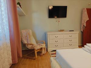 Balcesti Design Apartments - Walk to Old Town - Pumo Properties