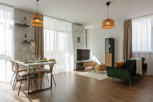 Appartement moderne avec balcon, parking privé et Wi-Fi rapide, Timișoara Centre