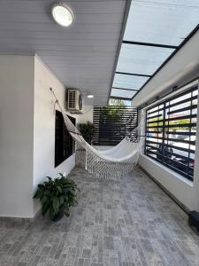 Casa bonita y cómoda con antejardín Barrio Jardín 2-4 personas