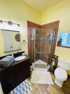 Blissful Acres hilltop cottage