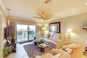 Walk to Beach Top-Floor Condo in Lake Havasu City