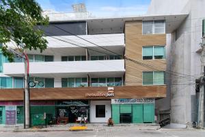 Modern 2BR Condo at The Building Loft - Pool