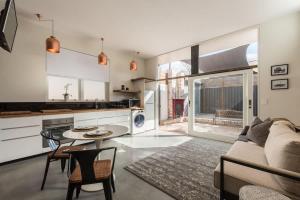 Stylish Hipster Heaven in Camperdown