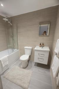 Courtyard Highstreet Retreat