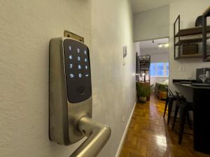 Ipanema Studio – Conforto e Praia ao Lado